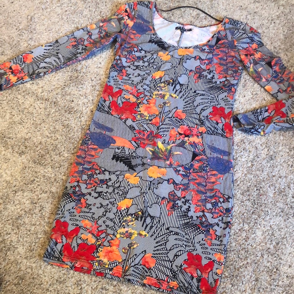 Long-sleeved Bodcon Dress